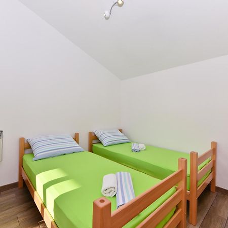 Apartmani Iva Vir Pokój zdjęcie