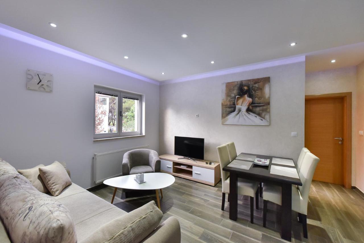 Apartmani Iva Vir Zewnętrze zdjęcie